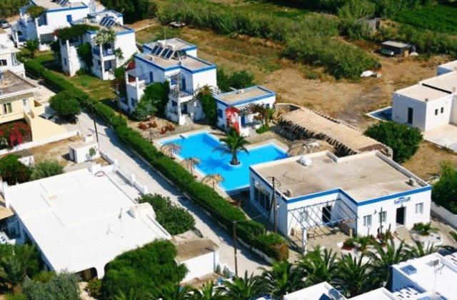 Amfitrion Hotel Vári Екстериор снимка